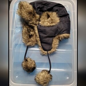 Cozy Black and Brown Winter Hat